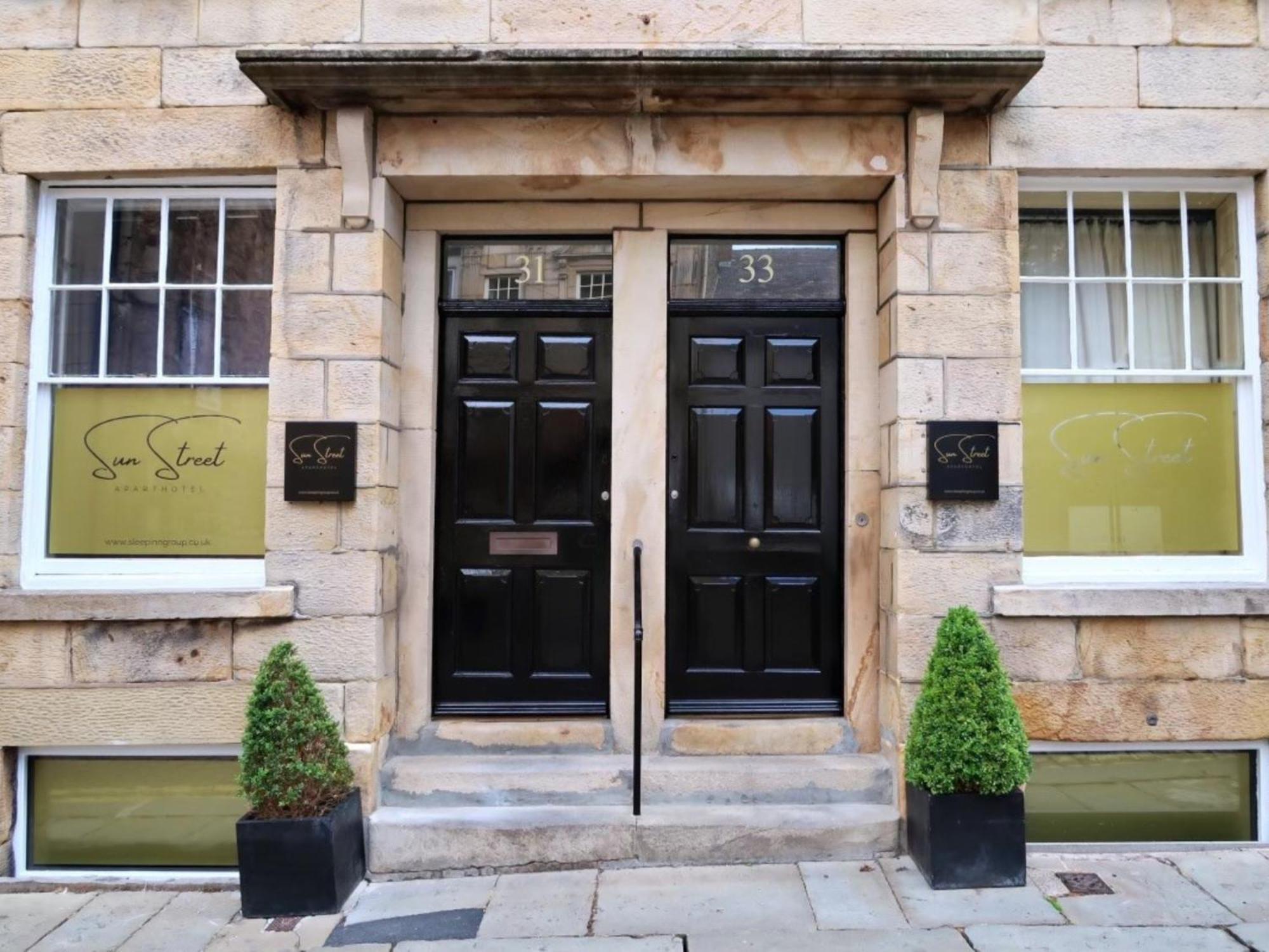 Sun Street Aparthotel Lancaster Exterior photo